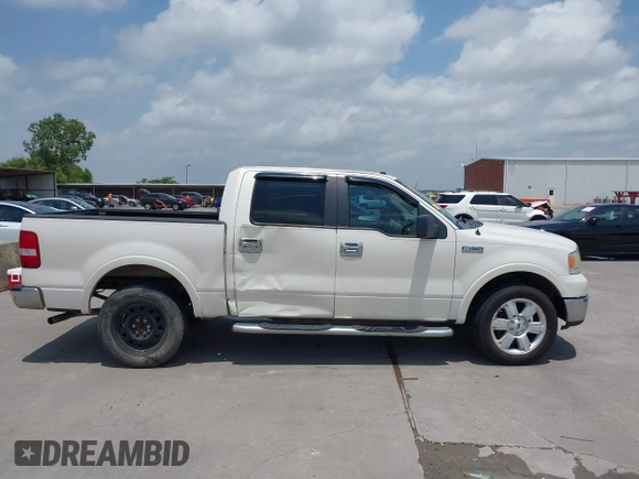 2008 Ford F-150 XLT с VIN 1FTPW12V98FA94593, выставлен на аукционе IAAI как лот 42402977 с пробегом 220 465 миль миль и . История ставок и продаж доступна на DreamBid. Изображение 14.