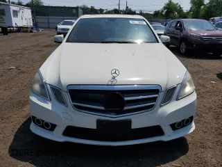 2010 Mercedes-Benz E 350 Luxury with VIN WDDHF8HB1AA124365, listed as a Copart auction lot 60615095 with 163,237 mi miles and Non repairable. Bid and sale history available at DreamBid. Image 5.