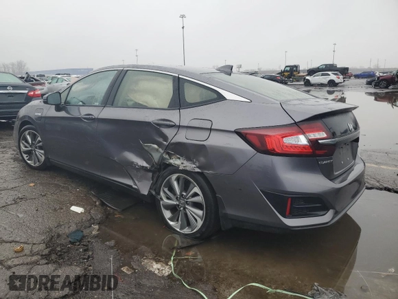 2018 Honda Clarity Plug-In Hybrid with VIN JHMZC5F17JC022801, listed as a Copart auction lot 84013154 with 106,590 mi miles and Clean Title. Bid and sale history available at carsss.com. Image 2.