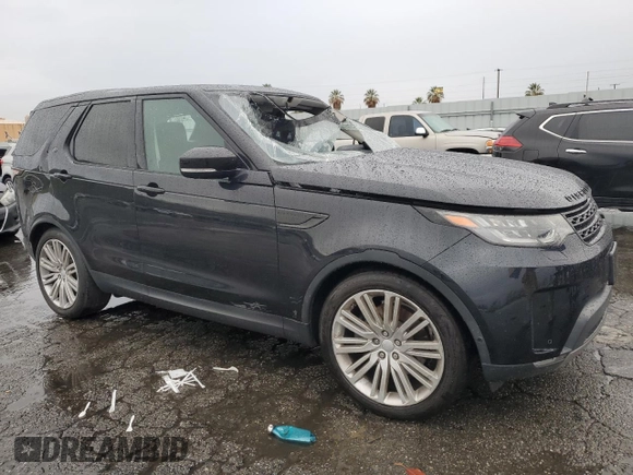 2017 Land Rover Discovery First Edition with VIN SALRTBBV0HA017494, listed as a Copart auction lot 41274964 with 56,828 mi miles and Salvage Title. Bid and sale history available at carsss.com. Image 4.