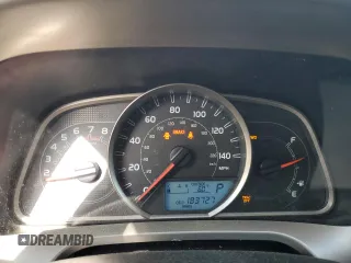 2015 Toyota RAV4 LE с VIN JTMBFREV0FD115747, выставлен на аукционе Copart как лот 57295475 с пробегом 183 727 миль миль и Списание • Salvage title. История ставок и продаж доступна на DreamBid. Изображение 9.