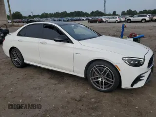 2021 Mercedes-Benz E-Class AMG E 53 with VIN W1KZF6BBXMA888592, listed as a Copart auction lot 67718514 with 29,839 mi miles and Salvage Title. Bid and sale history available at carsss.com. Image 4.
