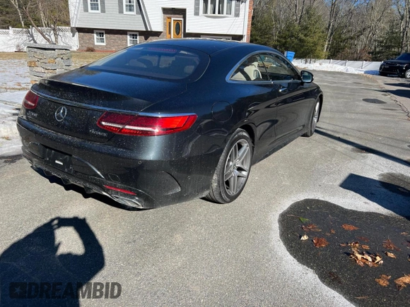 2019 Mercedes-Benz S-Class S 560 with VIN WDDXJ8GB0KA037165, listed as a Copart auction lot 43574845 with 163,219 mi miles and Clean Title. Bid and sale history available at carsss.com. Image 3.