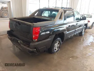 2004 Chevrolet Avalanche Z71 with VIN 3GNEK12T84G159368, listed as a IAAI auction lot 41660304 with 1 mi miles. Bid and sale history available at carsss.com. Image 4.