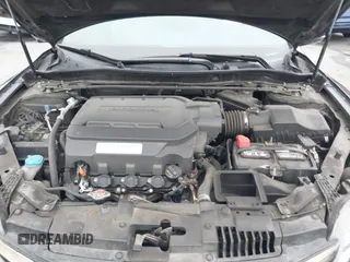 2016 Honda Accord Touring with VIN 1HGCT2B0XGA006388, listed as a IAAI auction lot 42103901 with 112,468 mi miles and . Bid and sale history available at DreamBid. Image 10.