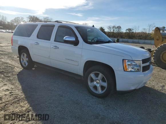 2008 Chevrolet Suburban LT w/2LT with VIN 3GNFK16388G207021, listed as a Copart auction lot 81885814 with 142,090 mi miles and Salvage Title. Bid and sale history available at carsss.com. Image 4.