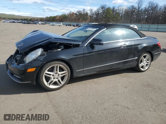 2013 Mercedes-Benz E 350 z VIN WDDKK5KF9DF185188, wystawiony jako Copart lot #52622995 z przebiegiem 89 391 mil mil oraz Szkoda całkowita • Salvage title. Historia ofert i sprzedaży dostępna na DreamBid. Obrazek 1.