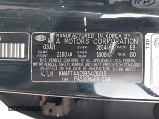 2011 Kia Forte LX with VIN KNAFT4A29B5428015, listed as a IAAI auction lot 42021564 with 175,261 mi miles. Bid and sale history available at carsss.com. Image 9.