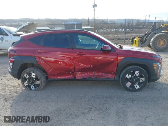 2025 Hyundai Kona SEL with VIN KM8HBCAB9SU214104, listed as a IAAI auction lot 41885571 with 6,031 mi miles. Bid and sale history available at carsss.com. Image 13.
