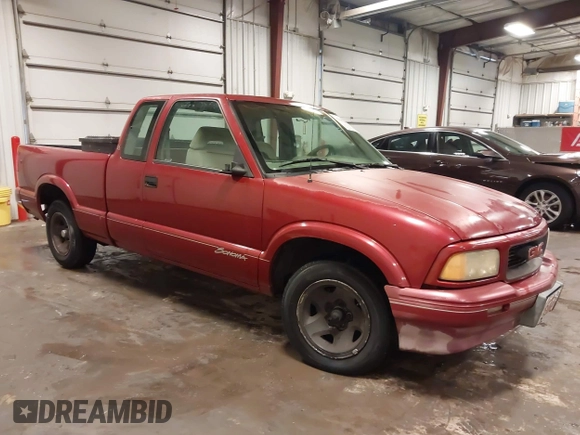 1995 GMC Sonoma z VIN 1GTCS19Z8S8530283, wystawiony jako IAAI lot #42107284 z przebiegiem 247 678 mil mil oraz . Historia ofert i sprzedaży dostępna na DreamBid. Obrazek 1.