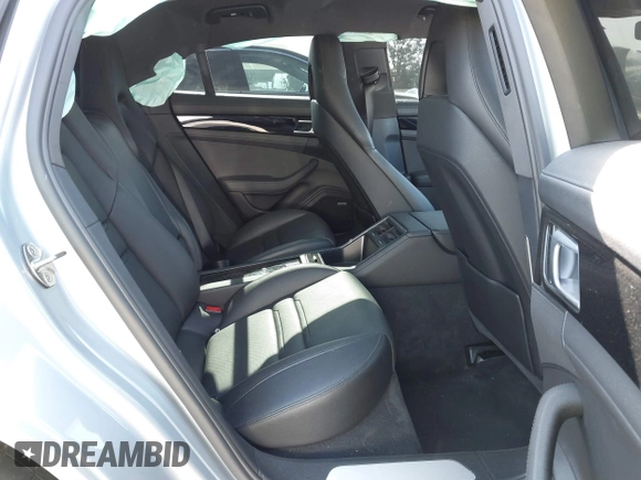 2020 Porsche Panamera z VIN WP0AA2A75LL101708, wystawiony jako IAAI lot #39900713 z przebiegiem 13 098 mil mil oraz . Historia ofert i sprzedaży dostępna na DreamBid. Obrazek 8.