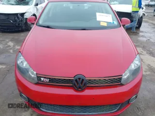 2010 Volkswagen Jetta TDI z VIN 3VWPL7AJ8AM694387, wystawiony jako IAAI lot #41955057 z przebiegiem 222 994 mil mil oraz . Historia ofert i sprzedaży dostępna na DreamBid. Obrazek 6.