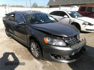 2013 Volkswagen Passat SEL Premium z VIN 1VWCP7A34DC065784, wystawiony jako IAAI lot #36450888 z przebiegiem Nie podano mil oraz . Historia ofert i sprzedaży dostępna na DreamBid. Obrazek 1.