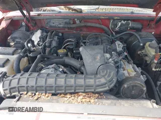 2000 Ford Explorer XLS z VIN 1FMZU72X2YUB64879, wystawiony jako IAAI lot #42333278 z przebiegiem 169 693 mil mil oraz . Historia ofert i sprzedaży dostępna na DreamBid. Obrazek 10.