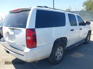 2008 Chevrolet Suburban LTZ with VIN 3GNFC16078G120116, listed as a IAAI auction lot 42691043 with 178,539 mi miles and . Bid and sale history available at DreamBid. Image 4.