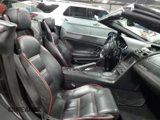 2007 Lamborghini Gallardo z VIN ZHWGU22T67LA04238, wystawiony jako Copart lot #82246994 z przebiegiem 35 956 mil mil oraz Szkody całkowita. Historia ofert i sprzedaży dostępna na DreamBid. Obrazek 10.