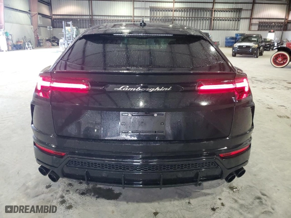 2021 Lamborghini Urus with VIN ZPBUA1ZL1MLA11524, listed as a Copart auction lot 69812864 with 14,131 mi miles and Salvage Title. Bid and sale history available at carsss.com. Image 6.