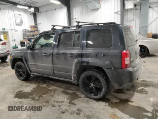 2015 Jeep Patriot North with VIN 1C4NJRAB5FD287571, listed as a Copart auction lot 44772545 with 213,026 mi miles and Clean Title. Bid and sale history available at carsss.com. Image 2.