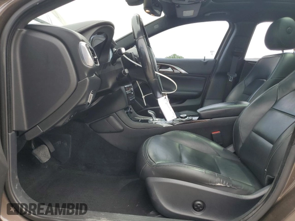 2017 Infiniti QX30 Premium with VIN SJKCH5CR5HA019904, listed as a Copart auction lot 54237285 with 190,348 mi miles and Salvage title. Bid and sale history available at DreamBid. Image 7.