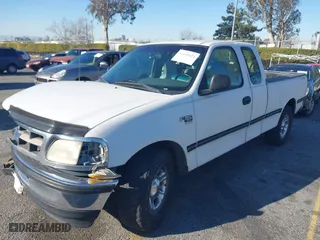 1998 Ford F-150 Standard with VIN 1FTZX1762WNA88290, listed as a IAAI auction lot 41648021 with 250,013 mi miles. Bid and sale history available at carsss.com. Image 17.