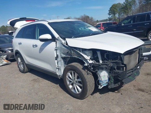 2018 Kia Sorento LX V6 with VIN 5XYPGDA57JG371874, listed as a IAAI auction lot 41668457 with 130,022 mi miles. Bid and sale history available at carsss.com. Image 1.