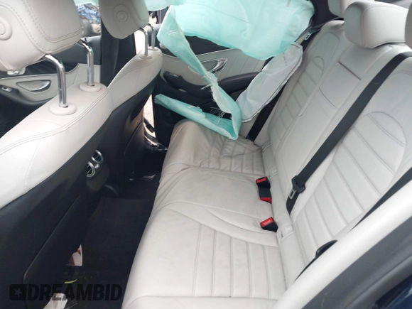 2016 Mercedes-Benz C 450 AMG with VIN 55SWF6EB1GU127291, listed as a IAAI auction lot 41930711 with 32,614 mi miles and . Bid and sale history available at carsss.com. Image 8.