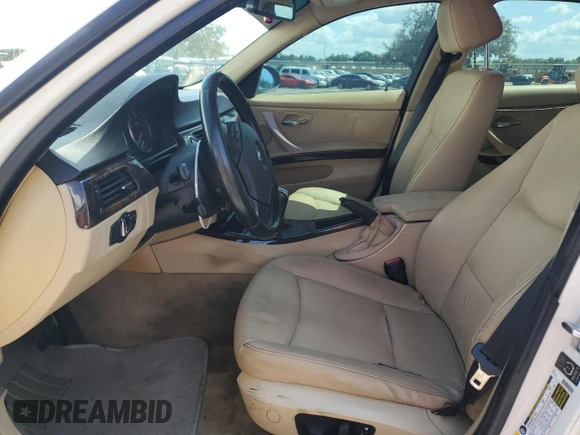 2007 BMW 3 Series 328i with VIN WBAVA33507PV66301, listed as a Copart auction lot 52763635 with 168,598 mi miles and Clean Title. Bid and sale history available at DreamBid. Image 7.