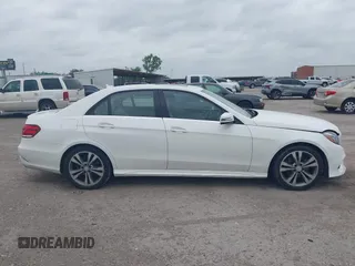 2014 Mercedes-Benz E 350 Sport with VIN WDDHF5KBXEB044358, listed as a IAAI auction lot 42048899 with 115,971 mi miles and . Bid and sale history available at DreamBid. Image 13.