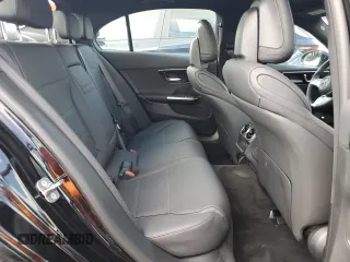 2025 Mercedes-Benz C 300 with VIN W1KAF4GBXSR252554, listed as a Copart auction lot 52370245 with 1,401 mi miles and Salvage Title. Bid and sale history available at DreamBid. Image 10.