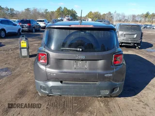 2016 Jeep Renegade Latitude with VIN ZACCJBBT4GPD61037, listed as a IAAI auction lot 41555776 with 89,753 mi miles. Bid and sale history available at carsss.com. Image 16.