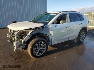 2019 Toyota RAV4 Limited with VIN JTMN1RFV7KD015584, listed as a Copart auction lot 82765604 with 80,883 mi miles and Clean Title. Bid and sale history available at carsss.com. Image 1.