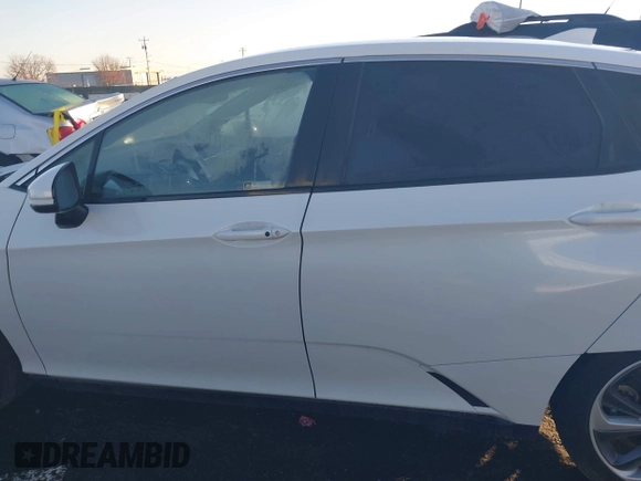 2018 Honda Clarity z VIN JHMZC5F11JC013866, wystawiony jako IAAI lot #38266703 z przebiegiem 97 522 mil mil oraz . Historia ofert i sprzedaży dostępna na DreamBid. Obrazek 15.