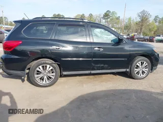 2017 Nissan Pathfinder SV with VIN 5N1DR2MM7HC651986, listed as a IAAI auction lot 42012621 with 379,678 mi miles. Bid and sale history available at carsss.com. Image 13.
