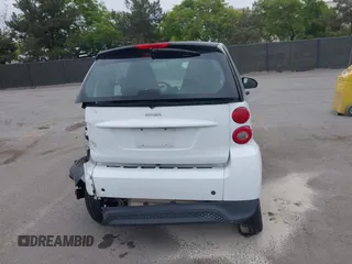 2013 Smart fortwo Pure with VIN WMEEJ3BA5DK625404, listed as a IAAI auction lot 42368884 with Not provided miles and . Bid and sale history available at DreamBid. Image 16.