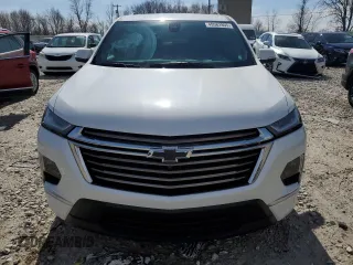 2022 Chevrolet Traverse High Country z VIN 1GNEVNKW0NJ192213, wystawiony jako Copart lot #49582805 z przebiegiem 22 588 mil mil oraz Szkoda całkowita • Salvage title. Historia ofert i sprzedaży dostępna na DreamBid. Obrazek 5.