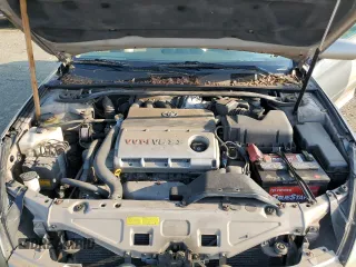2004 Toyota Solara SE z VIN 4T1CA30P04U005881, wystawiony jako Copart lot #61990565 z przebiegiem 125 962 mil mil oraz Czysty tytuł • Clean title. Historia ofert i sprzedaży dostępna na DreamBid. Obrazek 11.
