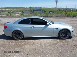 2008 BMW 3 Series M3 with VIN WBSWL93518P330402, listed as a IAAI auction lot 42165825 with 53,531 mi miles and . Bid and sale history available at carsss.com. Image 14.