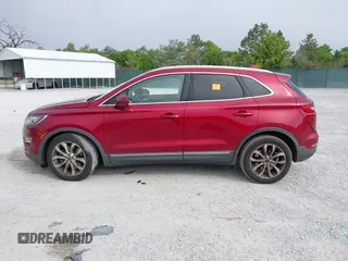 2015 Lincoln MKC z VIN 5LMCJ1A95FUJ08766, wystawiony jako IAAI lot #42105062 z przebiegiem 146 398 mil mil oraz . Historia ofert i sprzedaży dostępna na DreamBid. Obrazek 14.
