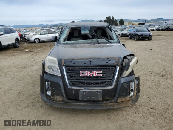 2011 GMC Terrain SLT-1 z VIN 2CTALUEC7B6208431, wystawiony jako Copart lot #44980995 z przebiegiem 106 240 mil mil oraz Szkoda całkowita • Salvage title. Historia ofert i sprzedaży dostępna na DreamBid. Obrazek 5.