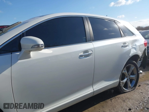 2014 Toyota Venza XLE z VIN 4T3BK3BB5EU103243, wystawiony jako IAAI lot #42001377 z przebiegiem 143 649 mil mil oraz . Historia ofert i sprzedaży dostępna na DreamBid. Obrazek 14.