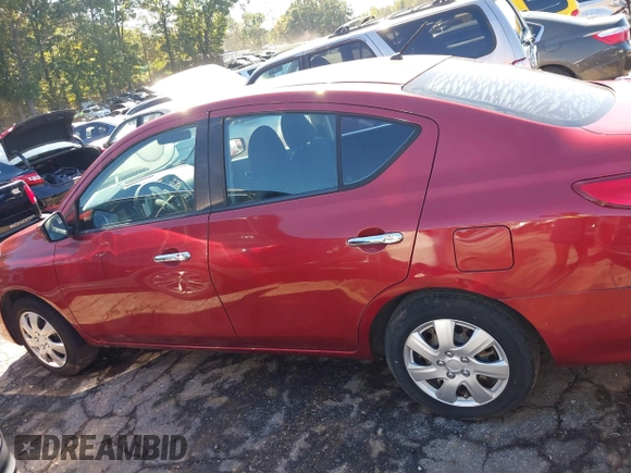 2016 Nissan Versa S with VIN 3N1CN7AP9GL808687, listed as a IAAI auction lot 40480531 with 111,484 mi miles and . Bid and sale history available at DreamBid. Image 13.