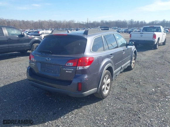 2014 Subaru Outback 2.5i Limited with VIN 4S4BRBMC2E3259007, listed as a IAAI auction lot 41655183 with 141,729 mi miles. Bid and sale history available at carsss.com. Image 4.