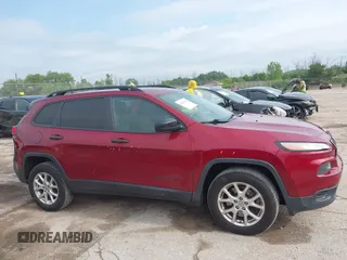 2016 Jeep Cherokee Sport z VIN 1C4PJMAB6GW210810, wystawiony jako IAAI lot #42681813 z przebiegiem 99 792 mil mil oraz . Historia ofert i sprzedaży dostępna na DreamBid. Obrazek 13.