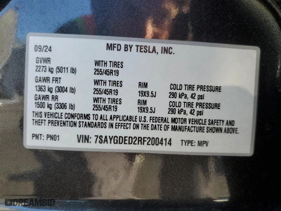 2024 Tesla Model Y with VIN 7SAYGDED2RF200414, listed as a Copart auction lot 88920875 with 2,420 mi miles and Salvage Title. Bid and sale history available at carsss.com. Image 15.