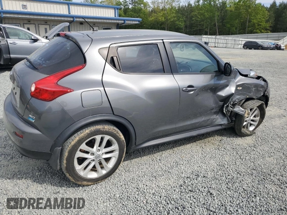 2013 Nissan Juke SL z VIN JN8AF5MV7DT207192, wystawiony jako Copart lot #53837415 z przebiegiem 102 930 mil mil oraz Szkoda całkowita • Salvage title. Historia ofert i sprzedaży dostępna na DreamBid. Obrazek 3.