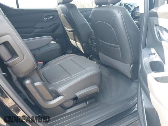 2020 Chevrolet Traverse LT with VIN 1GNERHKW7LJ323401, listed as a IAAI auction lot 41781030 with 25,189 mi miles and . Bid and sale history available at DreamBid. Image 8.
