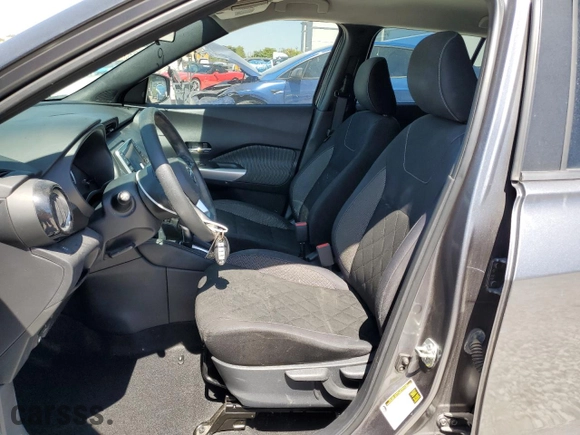 2019 Nissan Kicks S with VIN 3N1CP5CU4KL504953, listed as a Copart auction lot 48784045 with 43,938 mi miles and Salvage Title. Bid and sale history available at carsss.com. Image 7.