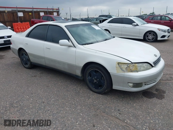 2001 Lexus ES 300 z VIN JT8BF28G210320831, wystawiony jako IAAI lot #42439269 z przebiegiem 188 643 mil mil oraz . Historia ofert i sprzedaży dostępna na DreamBid. Obrazek 1.