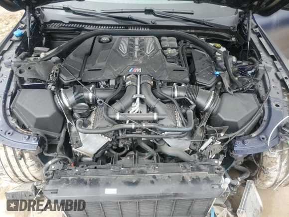 2024 BMW M8 Competition z VIN WBSGV0C05RCR13661, wystawiony jako Copart lot #71077114 z przebiegiem Nie podano mil oraz Szkoda całkowita • Salvage title. Historia ofert i sprzedaży dostępna na DreamBid. Obrazek 11.