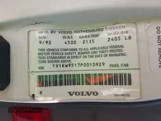 1993 Volvo 960 z VIN YV1KW9517P0010929, wystawiony jako IAAI lot #42159784 z przebiegiem 246 735 mil mil oraz . Historia ofert i sprzedaży dostępna na DreamBid. Obrazek 9.